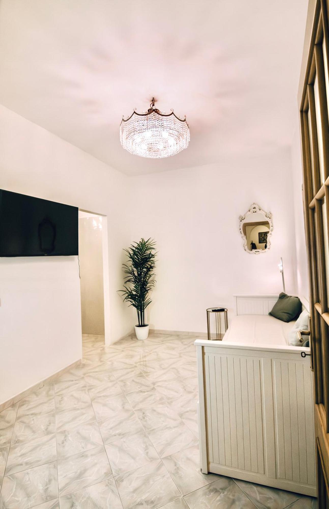 Golden Luxury Home - San Giovanni - 10 Min To Basilica Of San Giovanni - 25 Min To Colosseum Roma Exterior foto